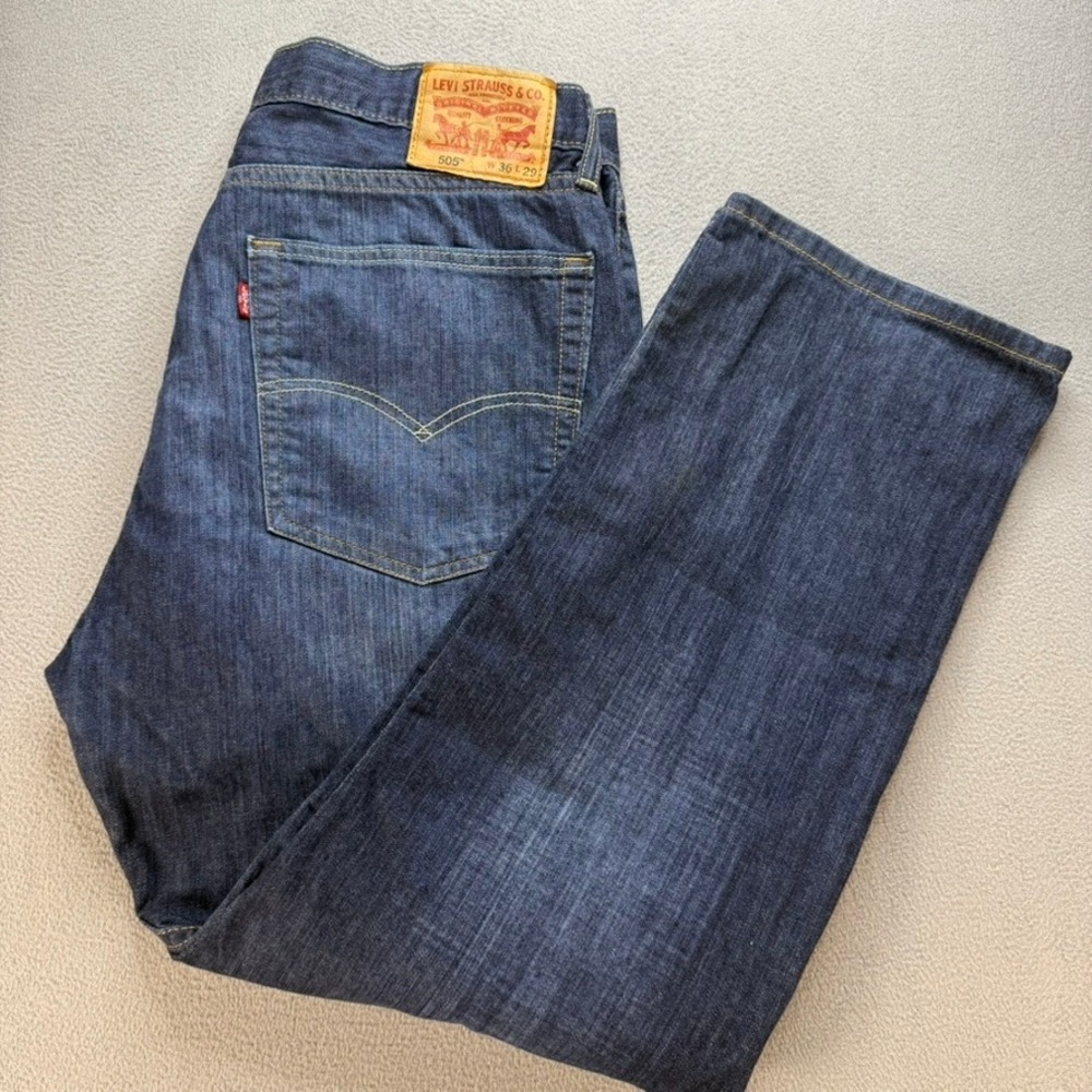 Levi's Jeans Mens 36x29 (fits 35x28) Blue 505 Regular Fit Straight Leg Denim